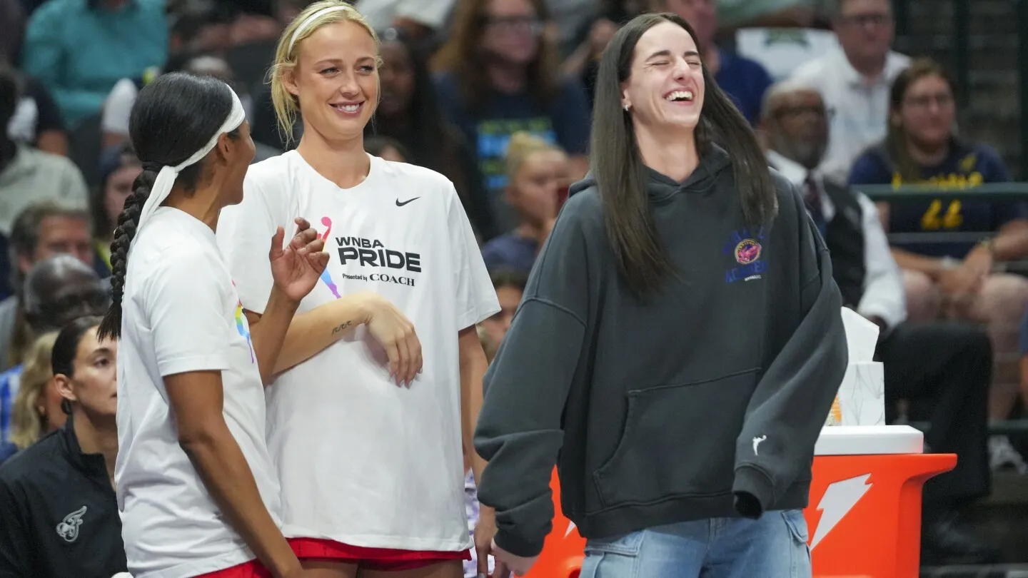 Caitlin Clark dan Napheesa Collier Terpilih sebagai Kapten WNBA All-Star Game Melalui Pemungutan Suara Penggemar