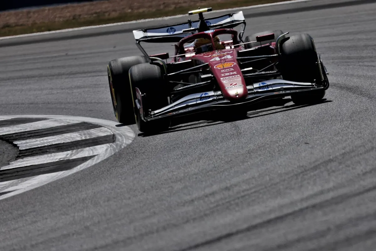 Hamilton tercepat untuk Ferrari di awal pekan GP Inggris